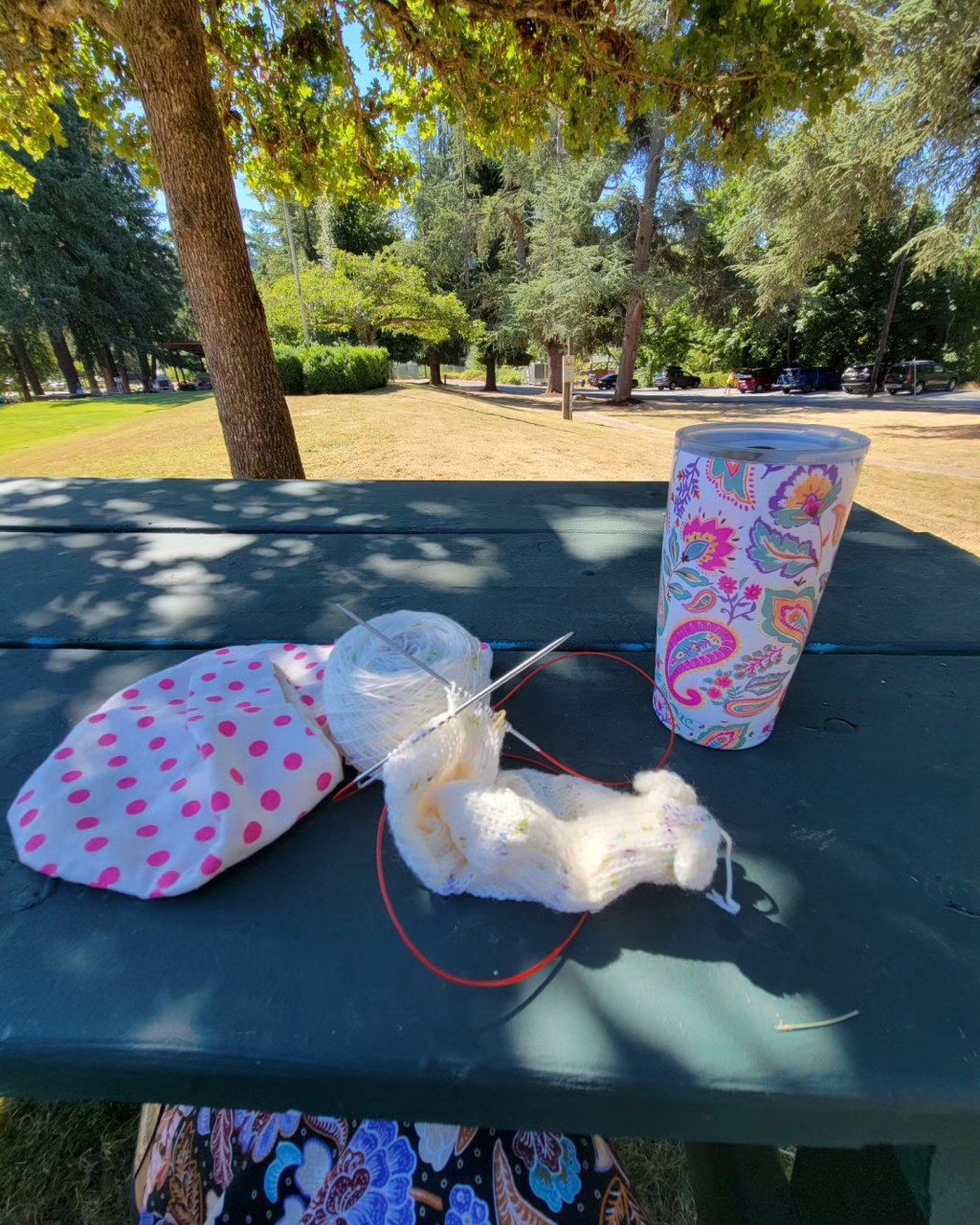 A journey of coffee, knitting, and slow moments